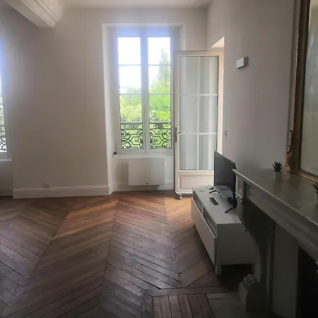 Grand 2P Terrasse Bord De Seine Apartment Mantes-la-Jolie Exterior photo