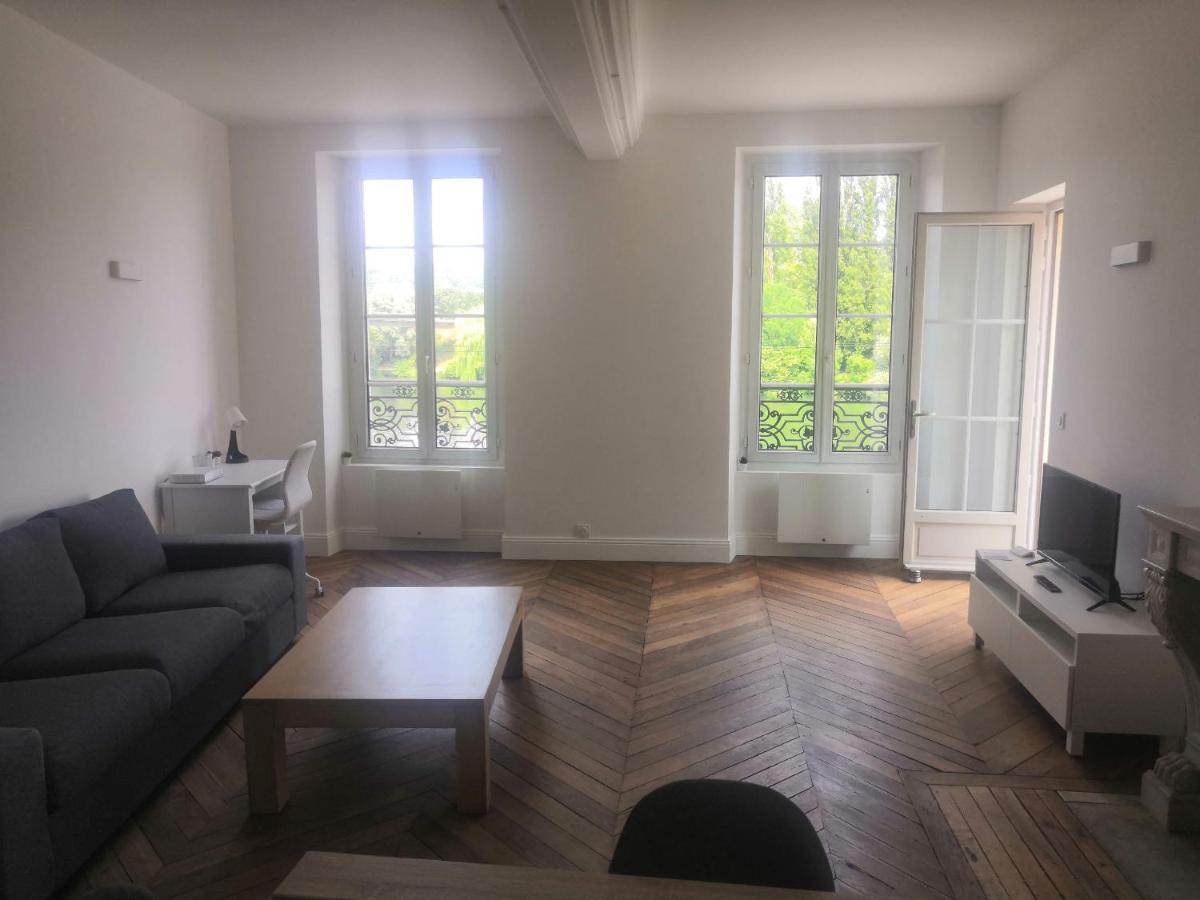 Grand 2p Terrasse Bord De Seine Apartment *