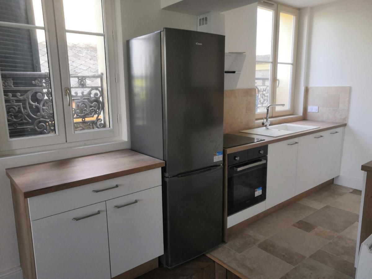 Apartment Grand 2p Terrasse Bord De Seine Mantes-la-Jolie